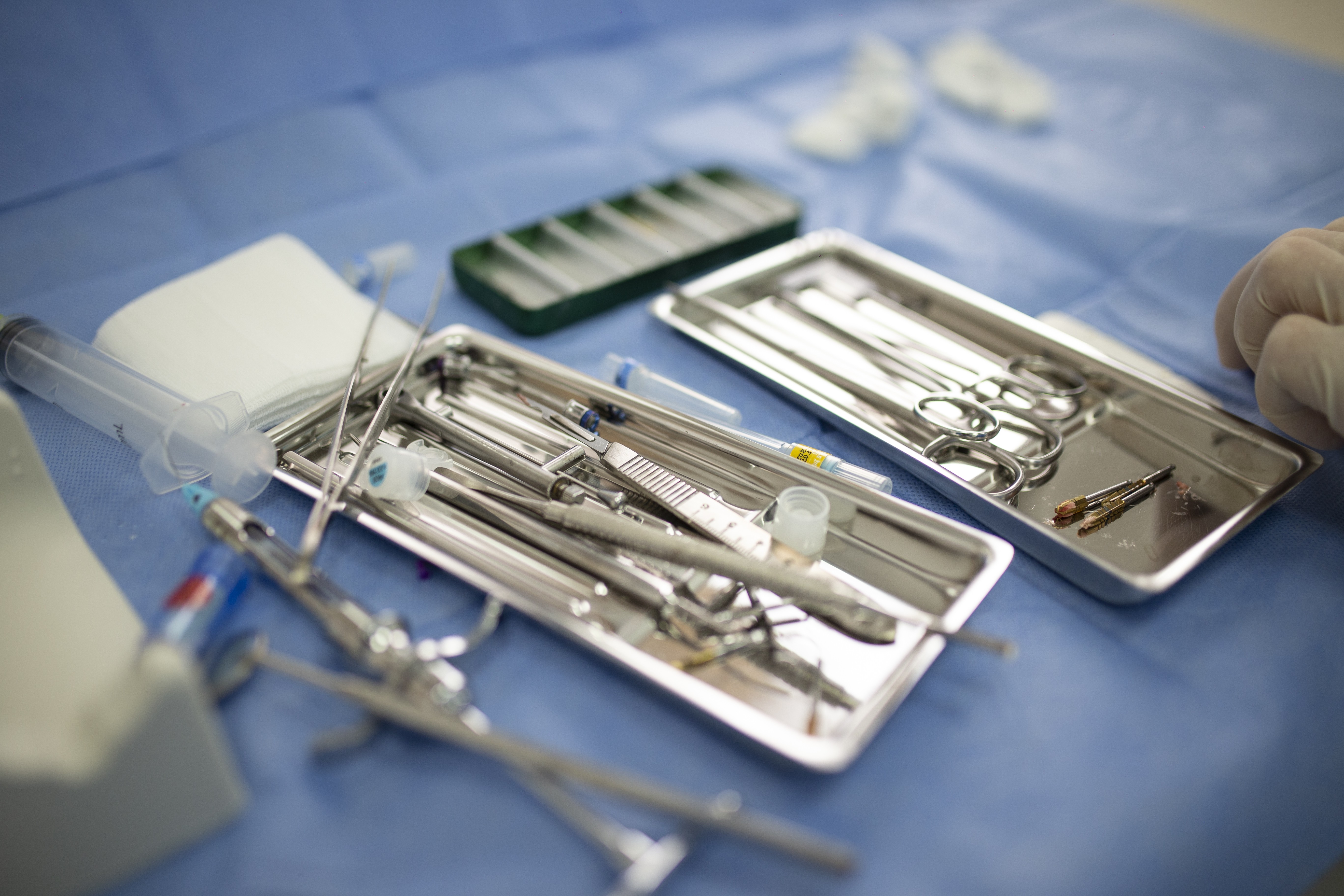 Tratamente chirurgicale dentare in Chisinau, davinci dental clinic